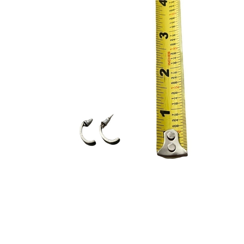 Earring - Picture 6 of 6